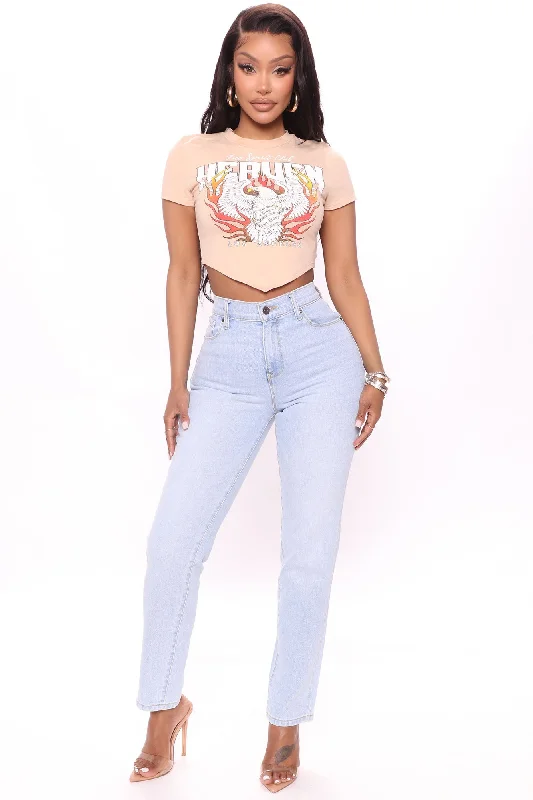 Hometown Cutie Mom Jeans - Light Blue Wash