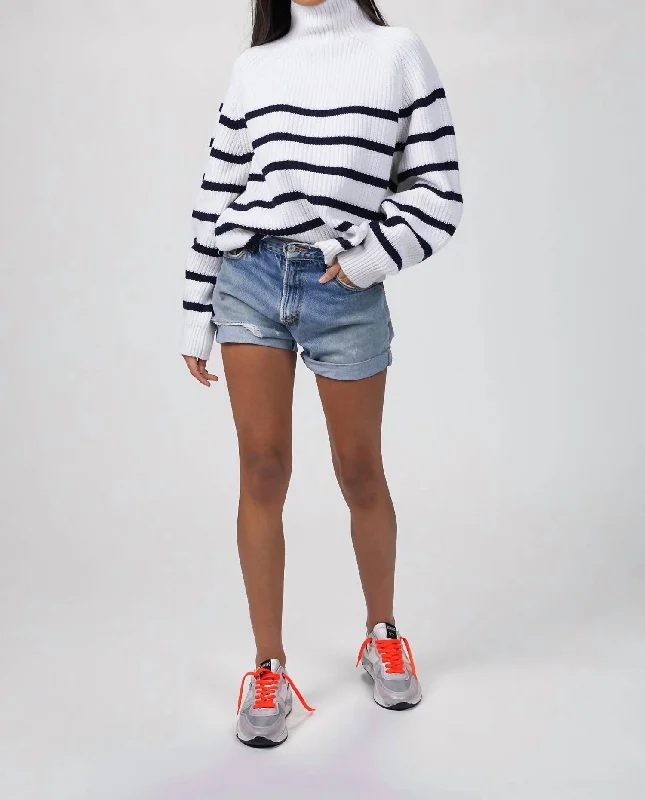 Fiona Striped Sweater In White/navy Vintage sweaters